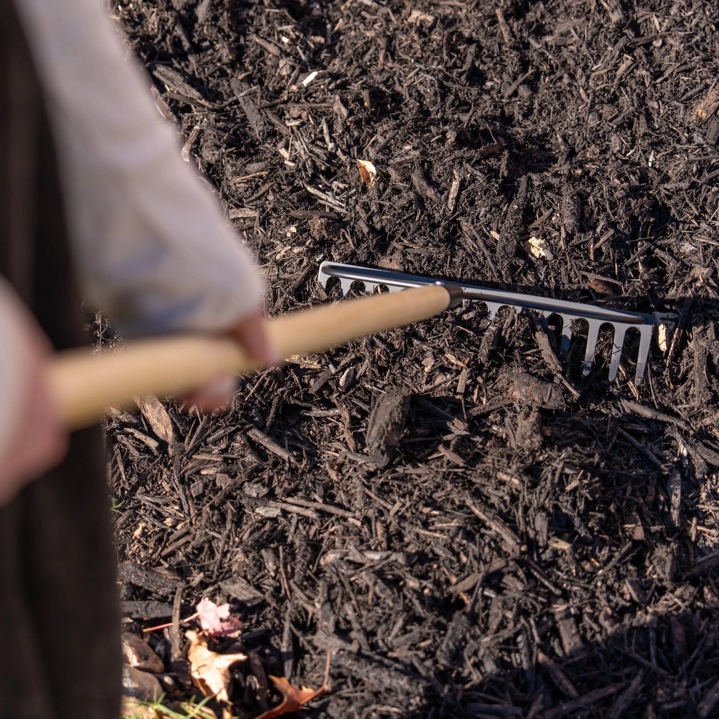 14 Tine Garden Bow Rake With Wood Handle For Soil Loosening