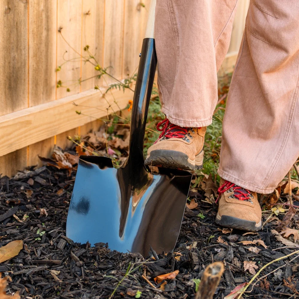 Round Point Shovel with Sharp Curved Blade Durable Wooden Handle Multi Functional Planting Excavating Deep Digging Outdoor
